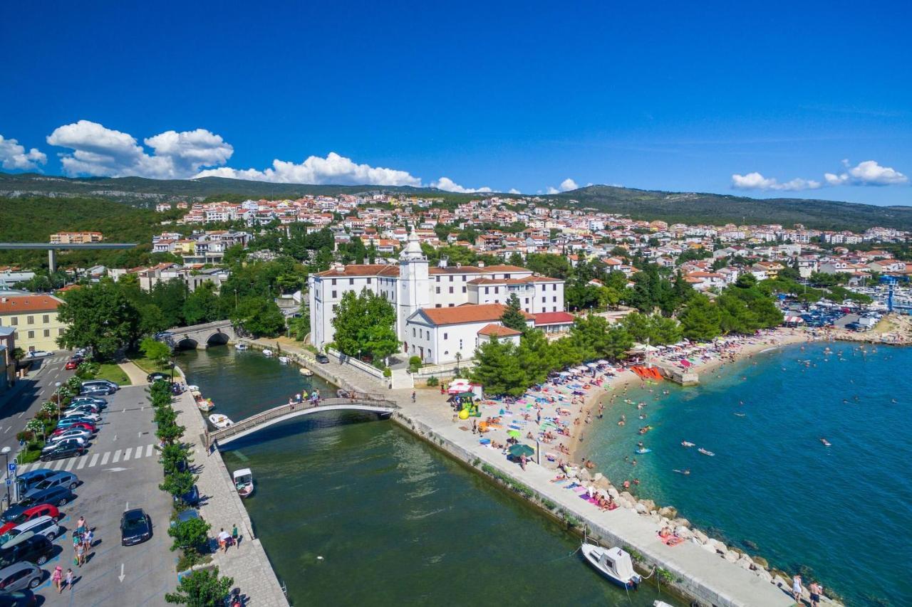 Apartment Egita Crikvenica Exterior photo